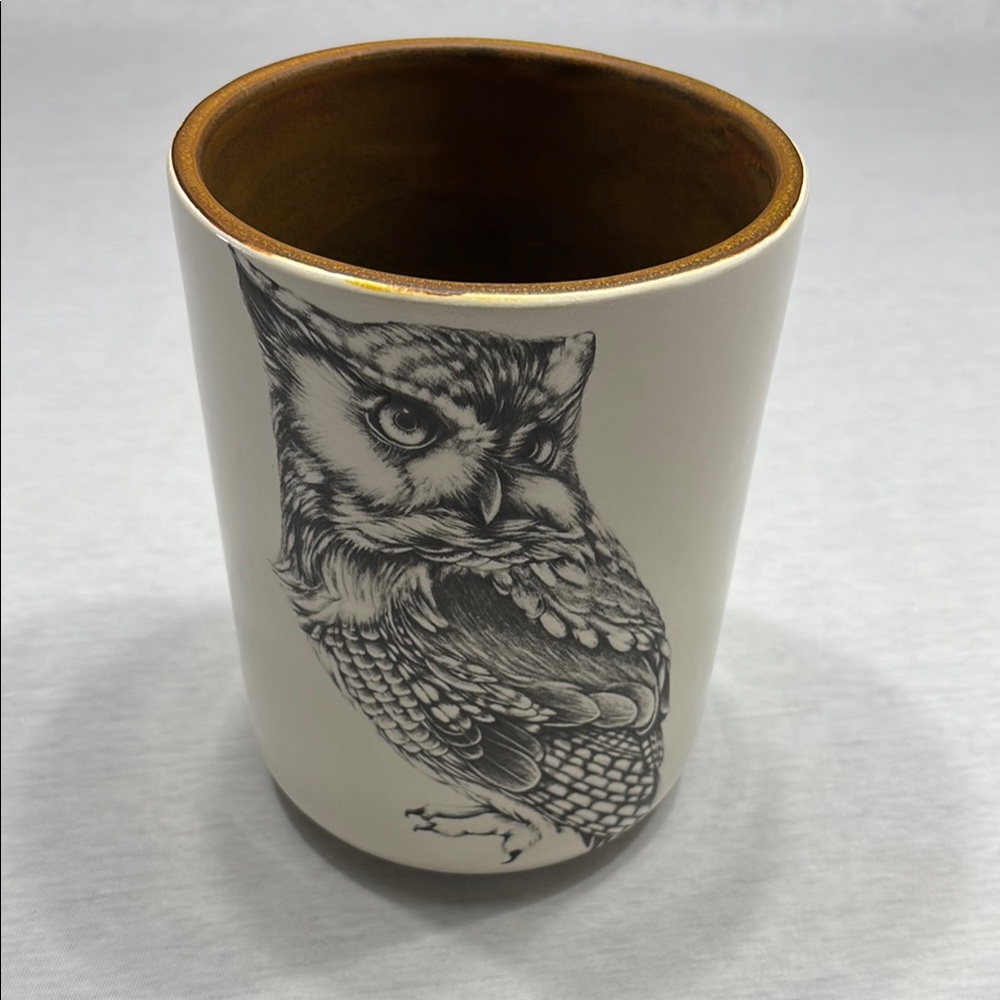 Laura Zindel vase